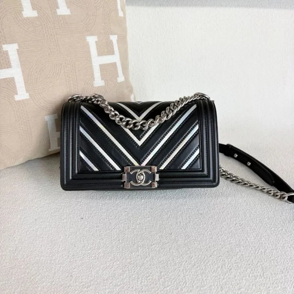 Chanel Women Pre-Loved Bag Very Good Condition